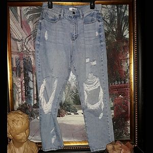 JBD: ripped Just Black Jeans